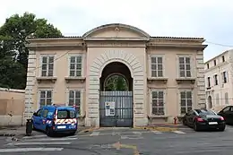 Hôpital Chalucet et jardin Alexandre-Ier
