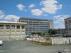 L'hôpital ""Saint-Charles" en 2018 désaffecté, en attente de sa future réaffectation.