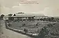 Hôpital et logement du docteur à Loango (Congo Français et Dépendances) - Vers 1896-1910.