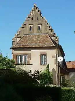 Hôtel de Fleckensteinfaçade principale et du bâtiment annexe, toiture, ancienne chapelle, plafonds en stuc