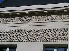 Détail de la frise.(façade sud).