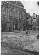 La façade de l'Hôtel-de-Ville en 1917