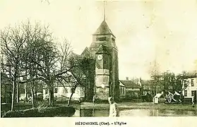 L'église, pendant la Première Guerre mondiale. Une mare se trouvait à son chevet.