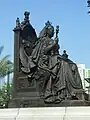 Statue de la reine Victoria au parc Victoria en octobre 2006.