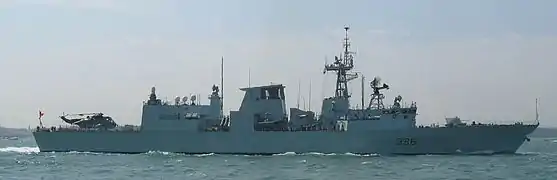 Frégate canadienne de classe Halifax NCSM Montréal.