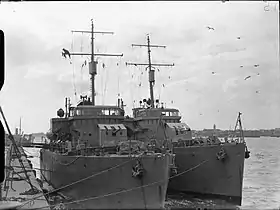illustration de HMS Sidmouth (J47)