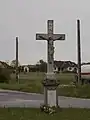 Croix en bois à Keszthely, Hongrie.