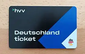 Deutschlandticket en forme de carte à puce, émis par le HVV (régie des transports en commun de Hambourg)