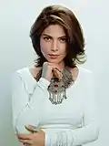 Hadiqa Kiani est une chanteuse, autrice-compositrice et philanthrope