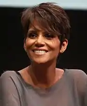 Halle Berry dans le rôle de Ororo Munroe / Tornade