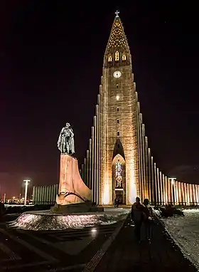 Image illustrative de l’article Hallgrímskirkja