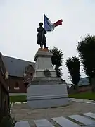 Le monument aux morts.