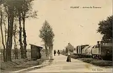 Halte de Vilbert, du tramway de Marles-en-Brie à Jouy-le-Châtel, dont la forme est comparable à celles de Melun-Octroi ou des Bordes