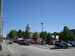 La place du marché et au fond l'église.