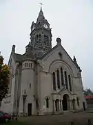 Façade principale de l'église Saint-Martin.