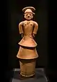 Haniwa de femme en grande tenue, VIe siècle, Tokyo National Museum.