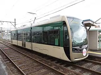 Tramway d'Osaka à la station Yamatogawa (HN 16).