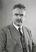 Hans Walz (en) (1883-1974)