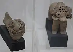 Figures animales et hybrides. Musée national (New Delhi).