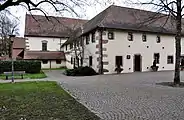 L'ancienne abbaye capucine de l'extérieur I