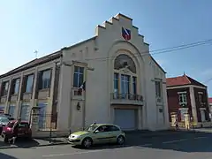 La salle des fêtes.