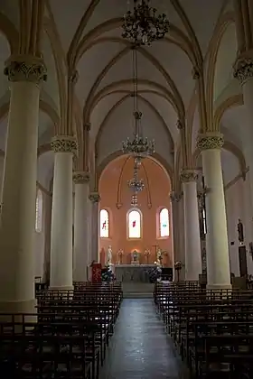 Église Saint-Sauveur.