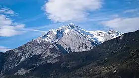 Vue du Haut de Cry depuis le château de la Soie en automne.