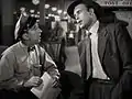 Avec Scott Brady (à d.), dans Il marchait la nuit (1948)