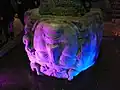 Tête de méduse inverse en remploi dans la Citerne Basilique.