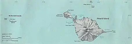 Carte des îles Heard (à droite) et McDonald (à gauche).