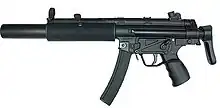 Heckler & Koch MP5SD3, la modification du MP5 avec silencieux.