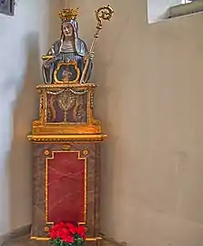 Statue et reliques de sainte Walburge