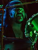 Vinnie Paul avec Hellyeah.