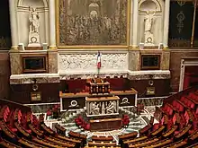 L'Assemblée nationale, parlement français.