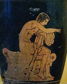 Vase illustré avec un personnage.
