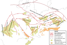 Carte en couleur montrant l'étendue de déformations géologiques par des traits rouges.