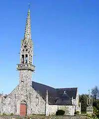 L'église paroissiale Saint-Pierre.