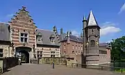 Château de Heeswijk, construit entre 1156 et 1387.