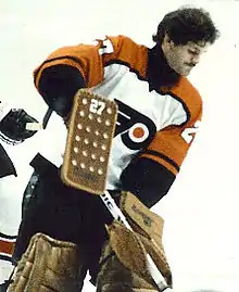 Ron Hextall dans le maillot des Flyers de Philadelphie