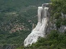 Cascades pétrifiées de Hierve el Agua, à San Lorenzo Albarradas, État de Oaxaca, Mexique.