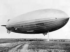 LZ 129 Hindenburg (1936).