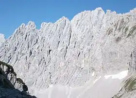 Vue depuis le sud-ouest.