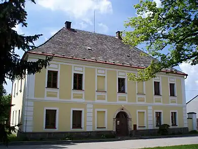 Hořičky : presbytère.