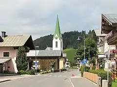 Église Maria Schnee dans le centre du village.