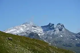 Vue du Hochgasser (sur la gauche) depuis le sud-ouest.