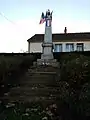 Le monument aux morts.