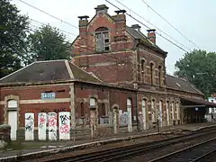 Bâtiment de la gare, côté quais.