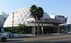 Le Cinerama Dome
