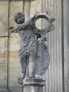 Un des douze Lucifers sur la colonne de la Sainte-Trinité à Olomouc (République tchèque)