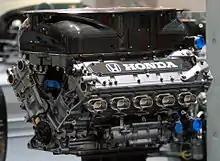 Photo du moteur Honda RA000E de la BAR 002